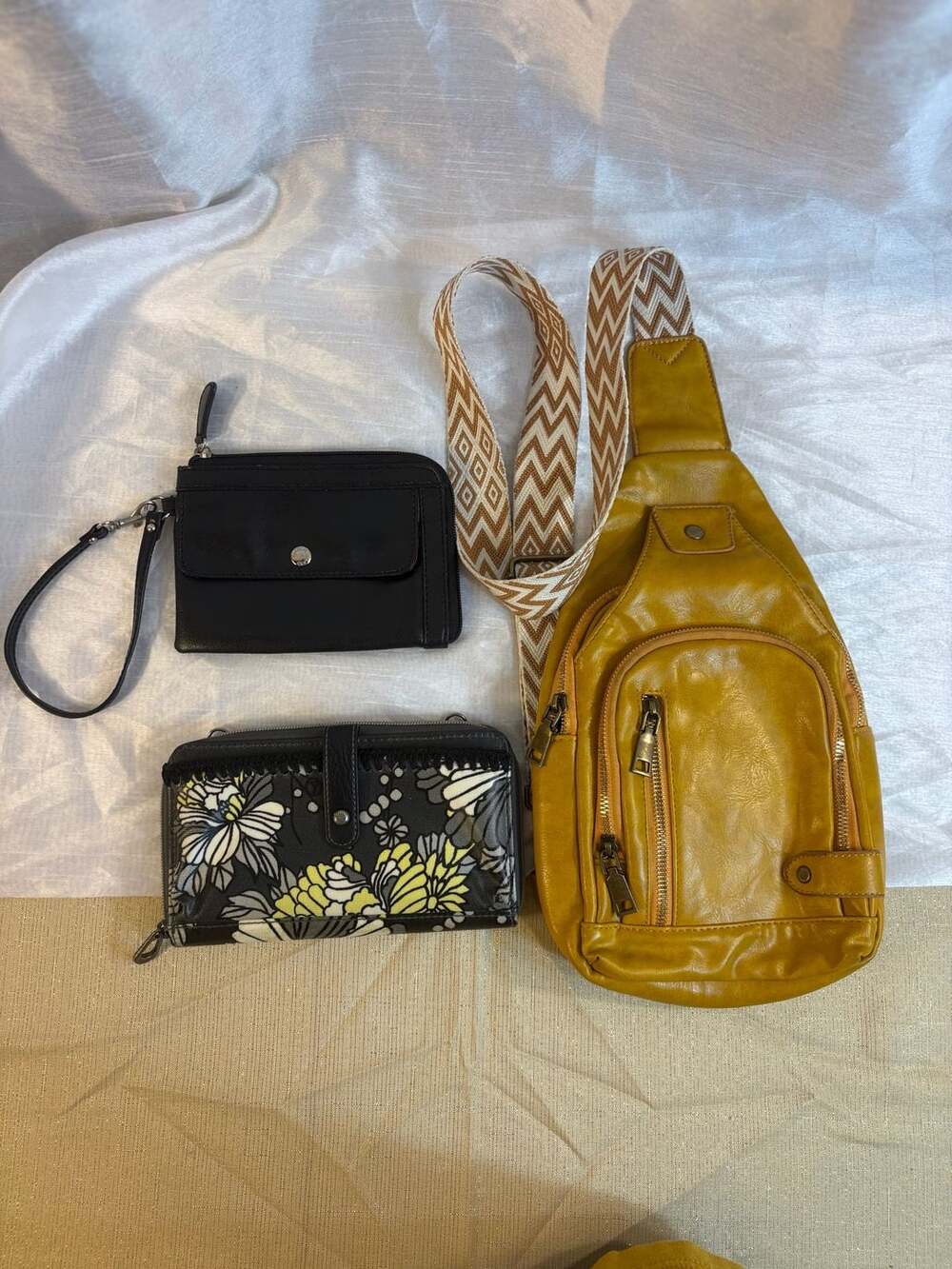 Sakroots Wallet & Franco Sarto Crossbody Bag Lot